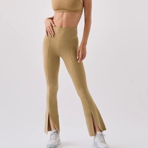 NWOT TNA Split Hi-Rise Long Legging